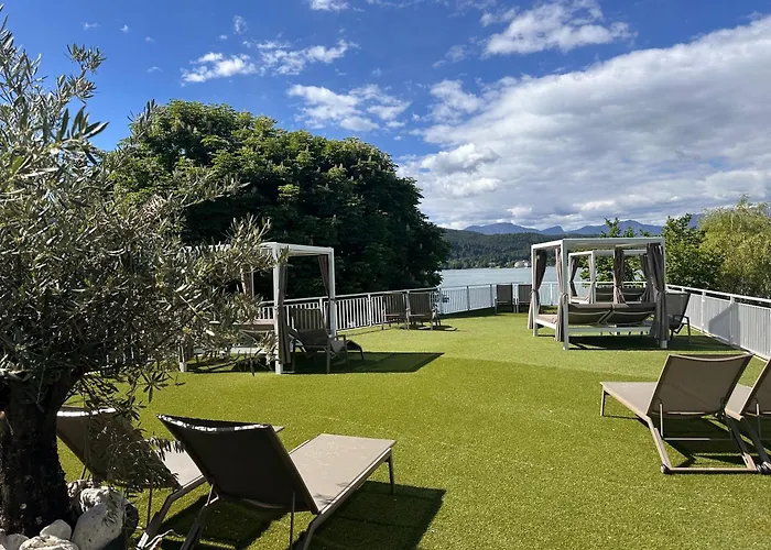 Strandhotel Kaerntnerhof